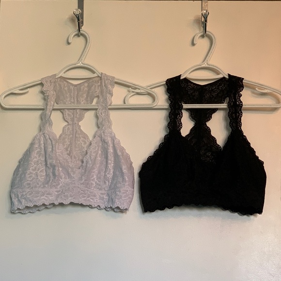 BLACK BOW LACE BRALETTES LARGE